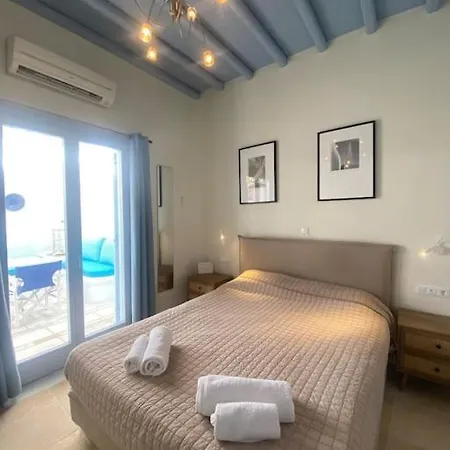 Holiday home Mimosa House *